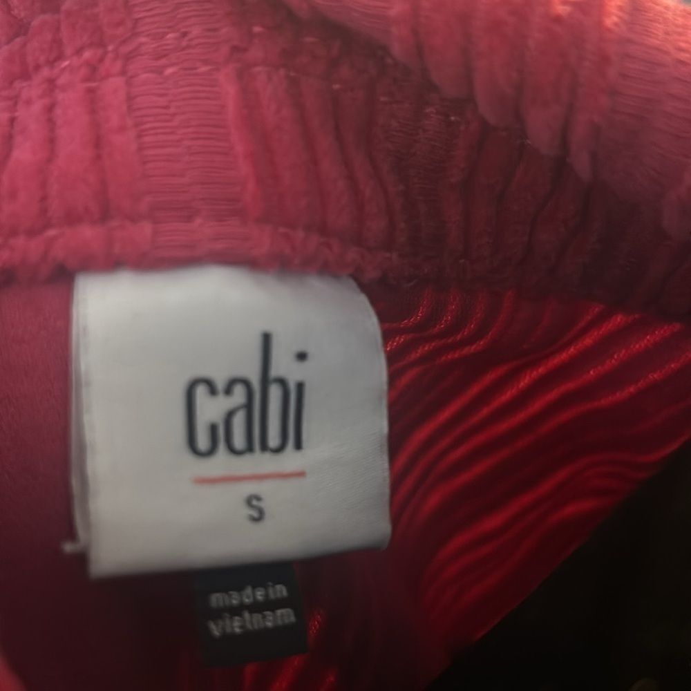 Cabi blazer women’s small
Style 4124
A - Picture 10 of 10